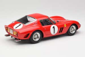 Ferrari 250 GTO #1 P. Rodriguez / W. Mairesse Paris 1000km 1962 CMC 1:18 M-254 Diecast — photo 2 of 6