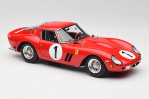 Ferrari 250 GTO #1 P. Rodriguez / W. Mairesse Paris 1000km 1962 CMC 1:18 M-254 Diecast — photo 4 of 6