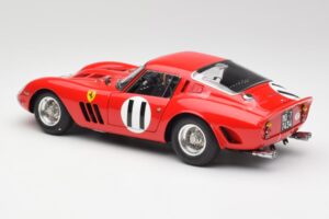 Ferrari 250 GTO #11 J. Surtees / M. Parkes Paris 1000km 1962 CMC 1:18 M-249 Diecast — photo 5 of 6