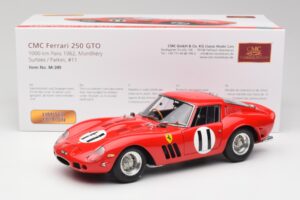Ferrari 250 GTO #11 J. Surtees / M. Parkes Paris 1000km 1962 CMC 1:18 M-249 Diecast — photo 6 of 6