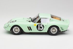 Ferrari 250 GTO #15 S. Moss / G. Hill Goodwood 1962 CMC 1:18 M-247 Diecast — photo 3 of 6