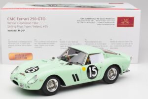 Ferrari 250 GTO #15 S. Moss / G. Hill Goodwood 1962 CMC 1:18 M-247 Diecast — photo 6 of 6