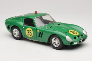 Ferrari 250 GTO #35 Green 1962 Bburago 1:18 3011-G2 Diecast — photo 6 of 8