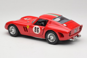 Ferrari 250 GTO #96 Red 1962 Bburago 1:18 3011-N1 Diecast — photo 7 of 8