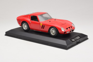Ferrari 250 GTO Red Replacement Stand Exclusive Cars 1:18 EC005 Diecast — photo 6 of 8