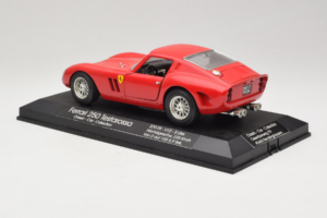 Ferrari 250 GTO Red Replacement Stand Exclusive Cars 1:18 EC005 Diecast — photo 7 of 8