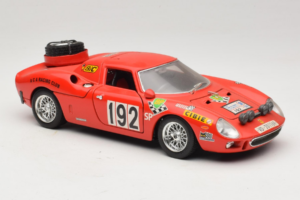 Ferrari 250 LM #192 Red 1965 Bburago 1:18 3033-P1 Diecast — photo 6 of 8