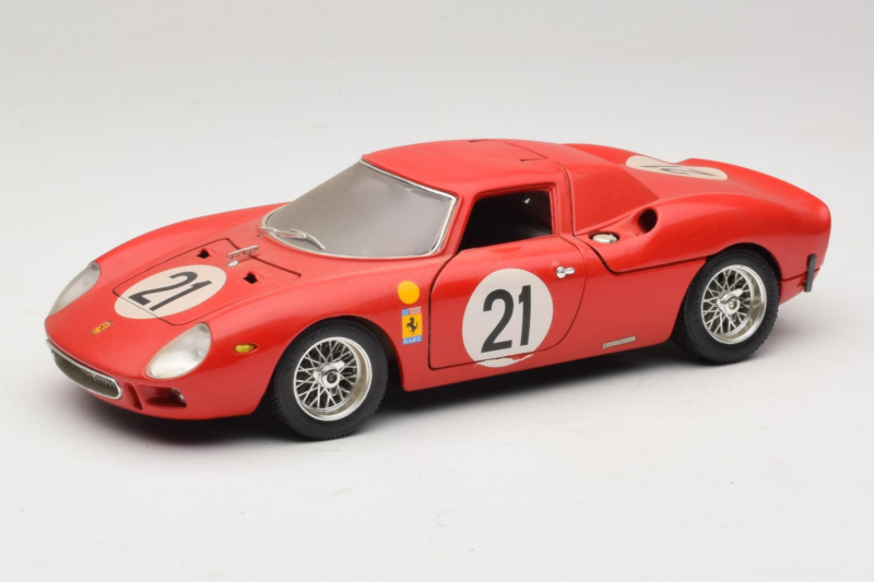 Ferrari 250 LM #21 M. Gregory / J. Rindt 24 Hours of Le Mans 1965 Bburago 1:18 3033-P2 Diecast