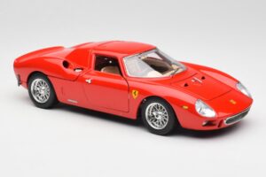 Ferrari 250 Le Mans Red Bburago 1:18 3033 Diecast — photo 6 of 8