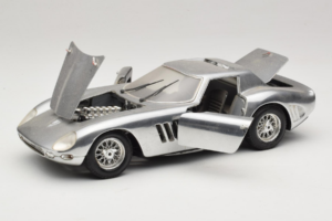 Ferrari 275 GTB Chrome Silver Guiloy 1:18 B004 Diecast — photo 2 of 8