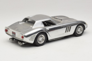 Ferrari 275 GTB Chrome Silver Guiloy 1:18 B004 Diecast — photo 3 of 8