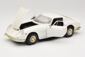 Ferrari 275 GTB/4 White ERTL 1:18 7493 Diecast — photo 2 of 8