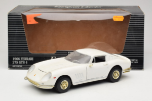 Ferrari 275 GTB/4 White ERTL 1:18 7493 Diecast — photo 8 of 8