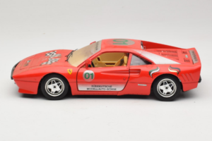 Ferrari 288 GTO #1 Red 1984 Bburago 1:18 3027-P3 Diecast — photo 4 of 8