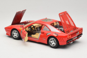 Ferrari 288 GTO #1 Red 1984 Bburago 1:18 3027-P3 Diecast — photo 5 of 8