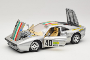 Ferrari 288 GTO #40 Silver 1984 Bburago 1:18 3027-S1 Diecast — photo 2 of 8