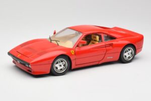 Ferrari 288 GTO Red Bburago 1:18 3027 Diecast