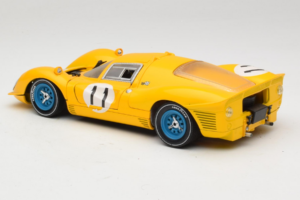 Ferrari 330 P4 #11 Yellow Spa-Francorchamps 1967 Eagles Race 1:18 38007-Y1 Diecast — photo 7 of 8