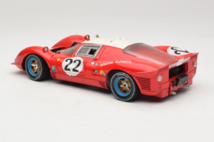 Ferrari 330 P4 #22 Scuderia Filipinetti Poor Condition 1967 Revell 1:18 48825-P1 Diecast — photo 7 of 8
