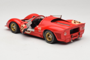 Ferrari 330 P4 #23 L. Bandini / C. Amon 24 Hours of Daytona Winner 1967 Revell 1:18 48833 Diecast — photo 5 of 8