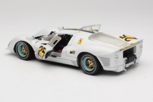 Ferrari 330 P4 #25 White Revell 1:18 48845 Diecast — photo 5 of 8