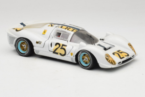 Ferrari 330 P4 #25 White Revell 1:18 48845 Diecast — photo 6 of 8