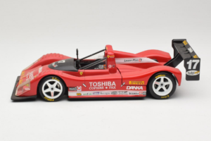 Ferrari 333 SP Toshiba #17 Velez / Taylor 2000 Hot Wheels 1:18 29230-P2 Diecast — photo 4 of 8