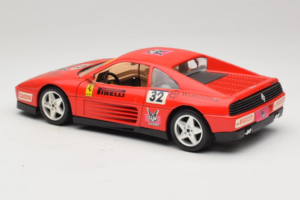 Ferrari 348 TB #32 Pirelli Red 1989 Bburago 1:18 3039-P1 Diecast — photo 7 of 8