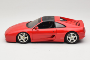 Ferrari F355 GTS Red UT Models 1:18 22111 Diecast — photo 4 of 8