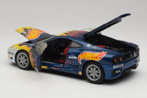 Ferrari 360 Modena Challenge #5 Hot Wheels Purple Fire Livery 1999 Bburago 1:18 29619 Diecast — photo 5 of 8
