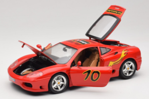 Ferrari 360 Modena #10 5 Jahre IG Bburago Red Bburago 1:18 3358-P2 Diecast — photo 2 of 8
