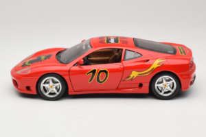 Ferrari 360 Modena #10 5 Jahre IG Bburago Red Bburago 1:18 3358-P2 Diecast — photo 4 of 8