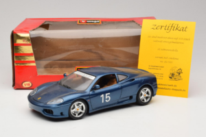 Ferrari 360 Modena #15 Limited Edition Blue Metallic Bburago 1:18 3358-F1 Diecast — photo 8 of 8