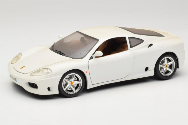 Ferrari 360 Modena White Bburago 1:18 3368-W1 Diecast