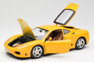 Ferrari 360 Modena Yellow Bburago 1:18 3368 Diecast — photo 2 of 8