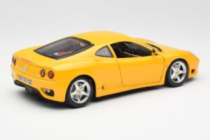 Ferrari 360 Modena Yellow Bburago 1:18 3368 Diecast — photo 3 of 8