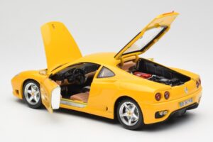 Ferrari 360 Modena Yellow Bburago 1:18 3368 Diecast — photo 5 of 8