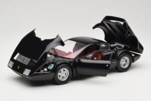 Ferrari 365 GT4/BB Black Kyosho 1:18 08173K Diecast — photo 2 of 8