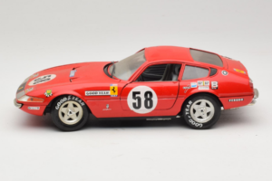 Ferrari 365 GTB/4 Daytona Berlinetta #58 Red Techno Giodi 1:18 40011 Diecast — photo 4 of 8
