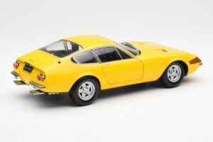 Ferrari 365 GTB/4 Daytona Yellow Kyosho 1:18 08162Y Diecast — photo 3 of 8