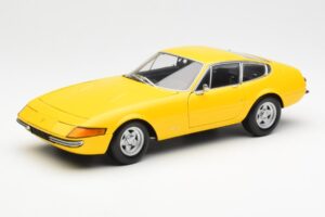 Ferrari 365 GTB/4 Daytona Yellow Kyosho 1:18 08162Y Diecast