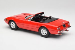 Ferrari 365 GTS Red Solido 1:18 8017 Diecast — photo 7 of 8