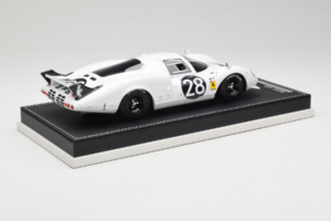 Ferrari 365 P2 #28 M. Gregory / J. Schlesser NART 24 Hours of Daytona 1967 White AB Models 1:18 REMC019 Resin — photo 3 of 6