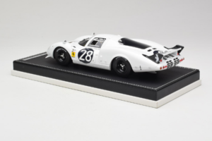 Ferrari 365 P2 #28 M. Gregory / J. Schlesser NART 24 Hours of Daytona 1967 White AB Models 1:18 REMC019 Resin — photo 5 of 6