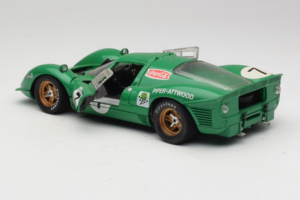 Ferrari 412P #7 Green 24 Hours of Daytona 1967 Eagles Race 1:18 37000 Diecast — photo 5 of 8