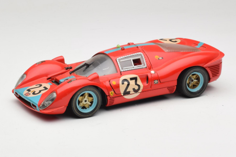 Ferrari 412P #23 W. Mairesse / J. Beurlys Le Mans 1967 Red Revell 1:18 48826 Diecast