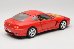 Ferrari 456 GT Ferrari Model Club Red Bburago 1:18 3036-P1 Diecast — photo 3 of 8