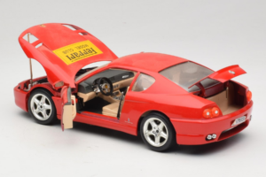 Ferrari 456 GT Ferrari Model Club Red Bburago 1:18 3036-P1 Diecast — photo 5 of 8