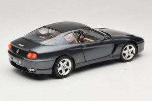 Ferrari 456 GT Grey Metallic Special Paint Bburago 1:18 3036D Diecast — photo 3 of 8
