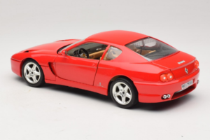 Ferrari 456 GT Red Bburago 1:18 3046-R1 Diecast — photo 7 of 8